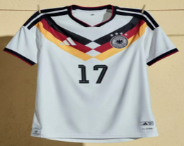 Alemania Home () 25-26