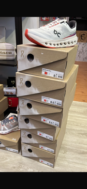 ON CloudSurfer  White/Flame