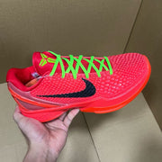 Kobe Bryant Potro VI Rojo Reverse Grinch